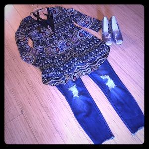 THIS LISTING IS FOR THE TOP ONLY SIZE XL